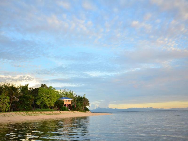 Arena Island Resort