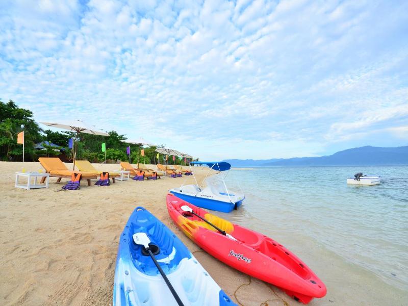 Arena Island Resort