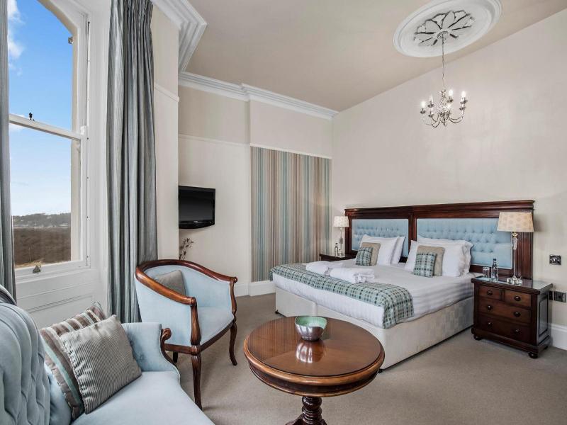 Giltar Hotel image