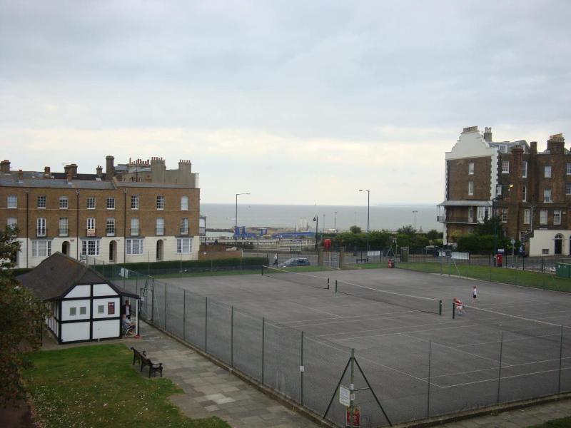 Spencer Court image