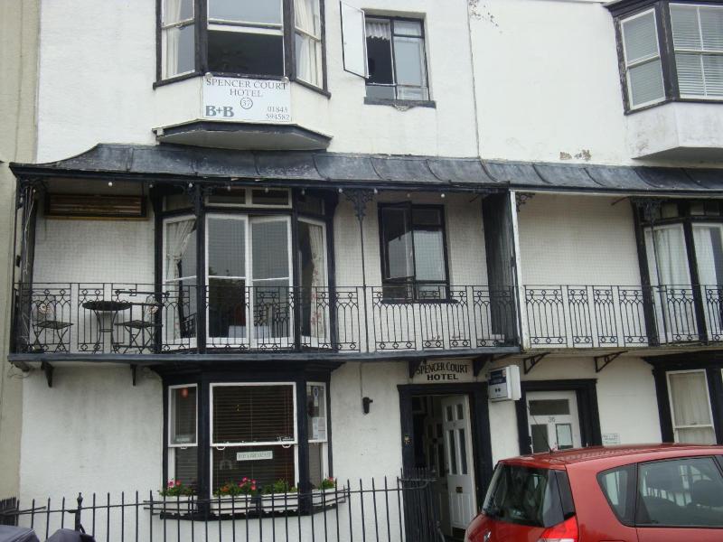 Spencer Court image