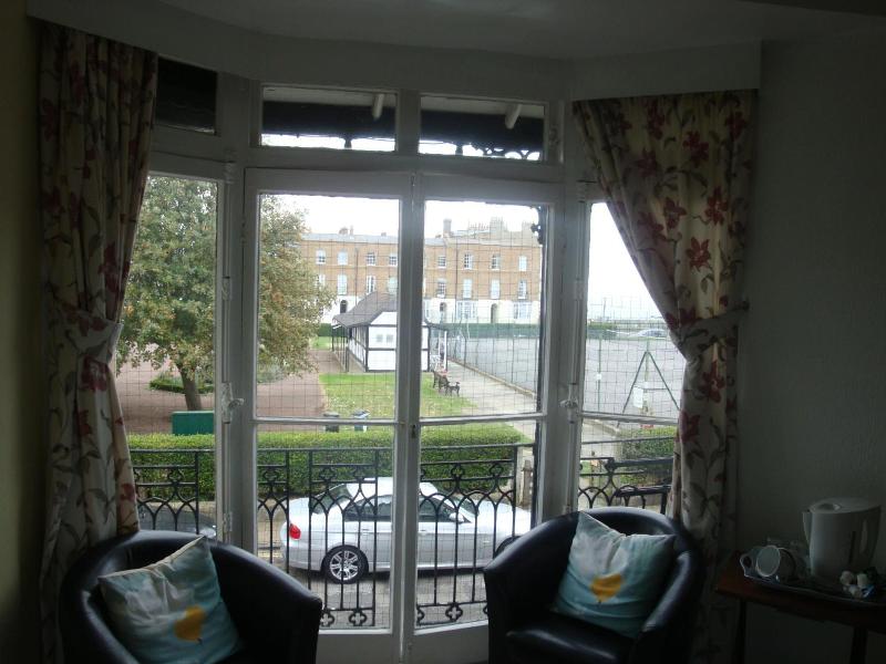 Spencer Court image