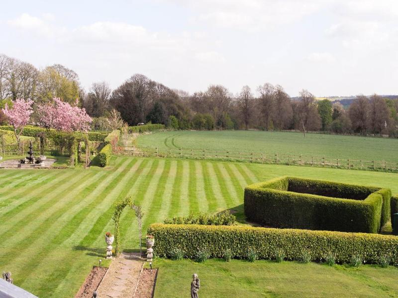 Dovecliff Hall Hotel image