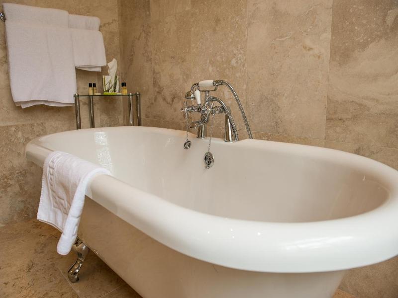Dovecliff Hall Hotel image