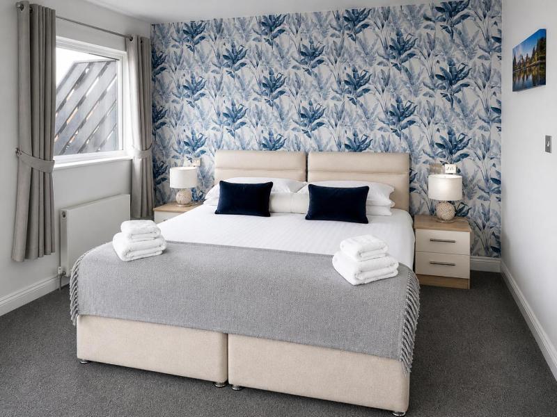 Boathouse Hotel image