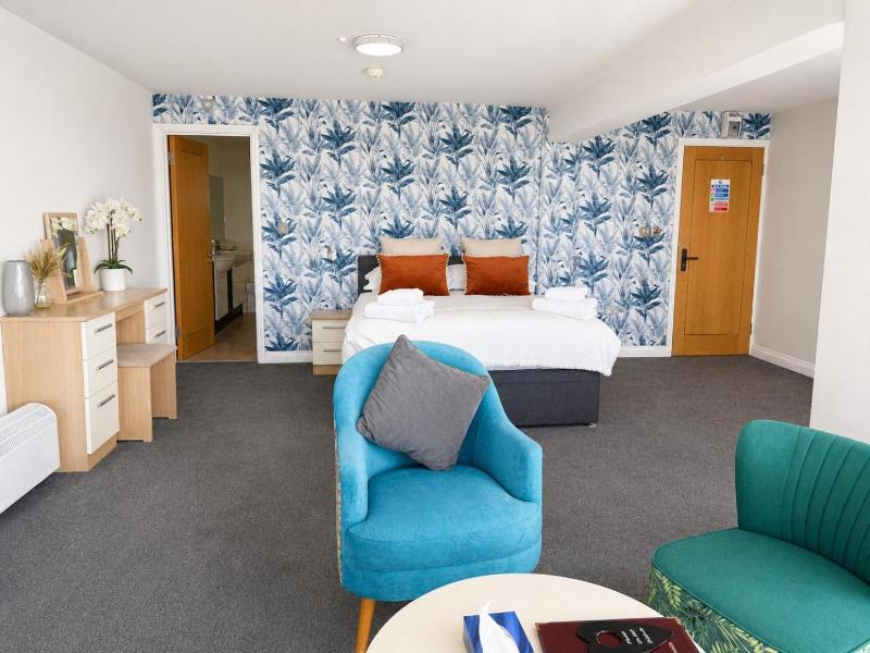 Boathouse Hotel image