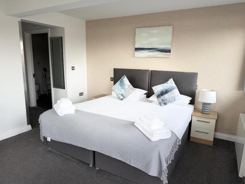 Boathouse Hotel image