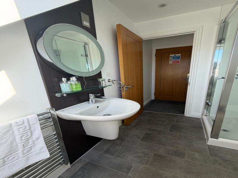 Boathouse Hotel image