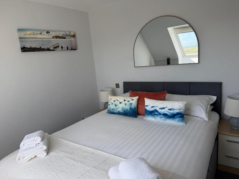 Boathouse Hotel image