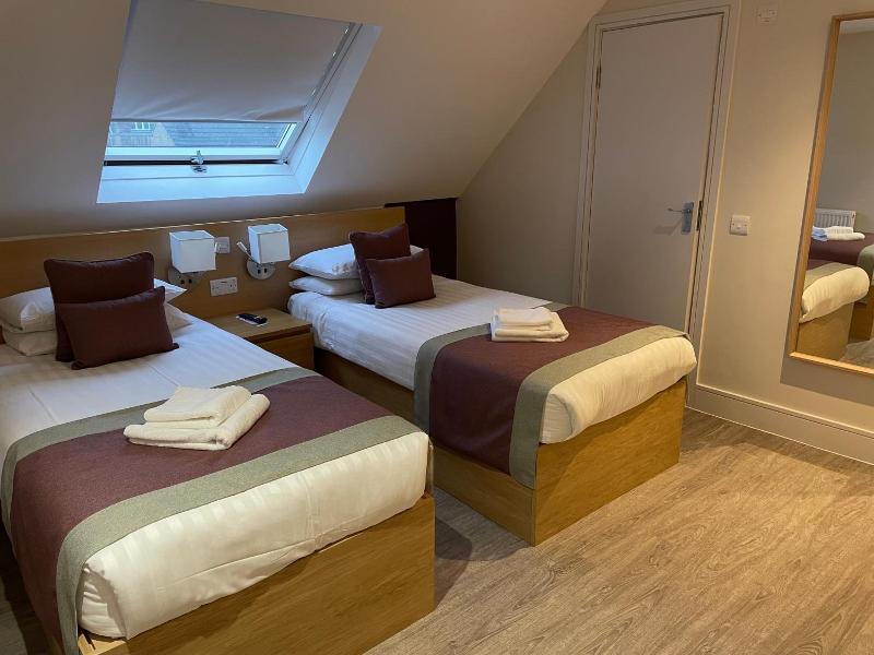 Holtwhites Hotel image