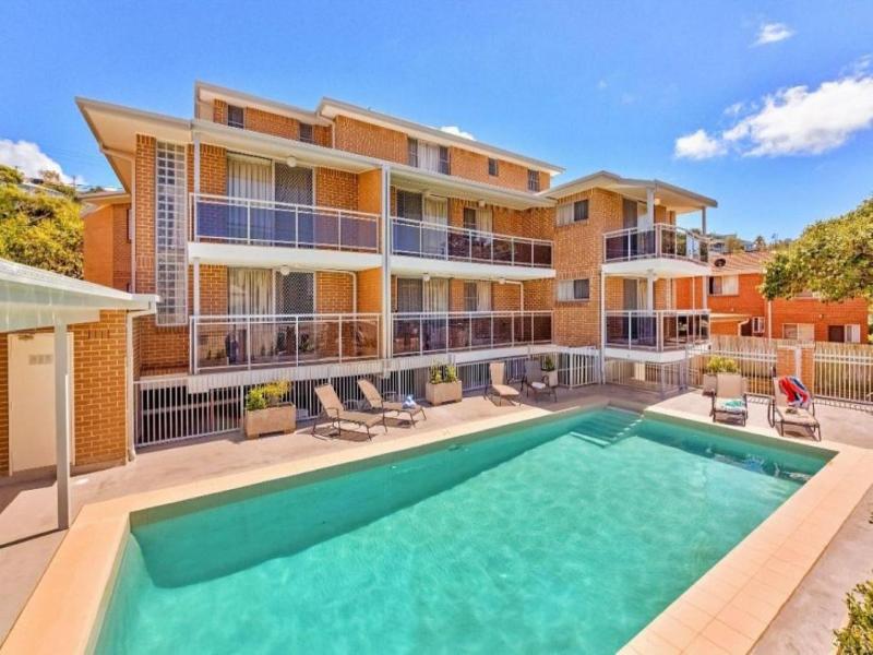 Copacabana Shores image