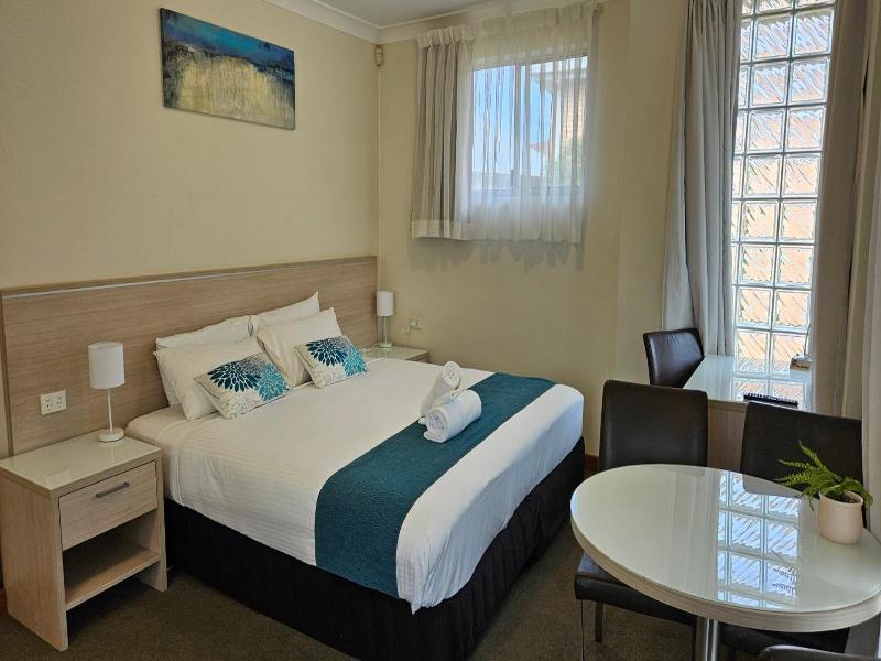 Copacabana Shores image