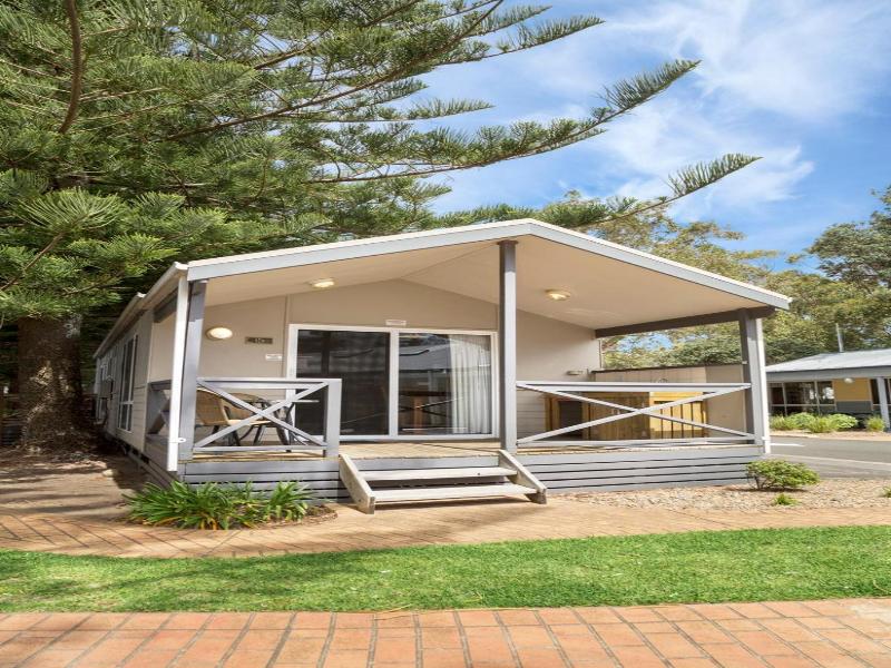 Kendalls Beach Holiday Park image