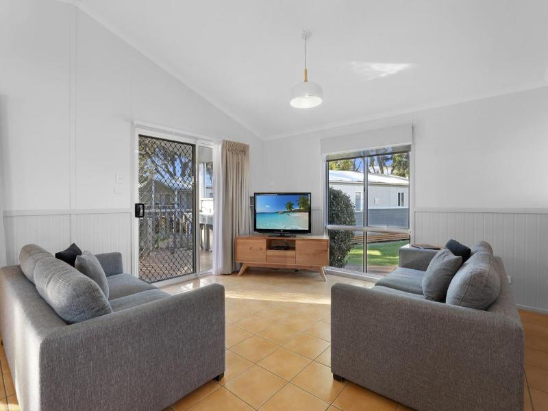 Kendalls Beach Holiday Park image