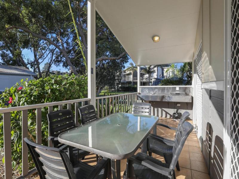 Kendalls Beach Holiday Park image