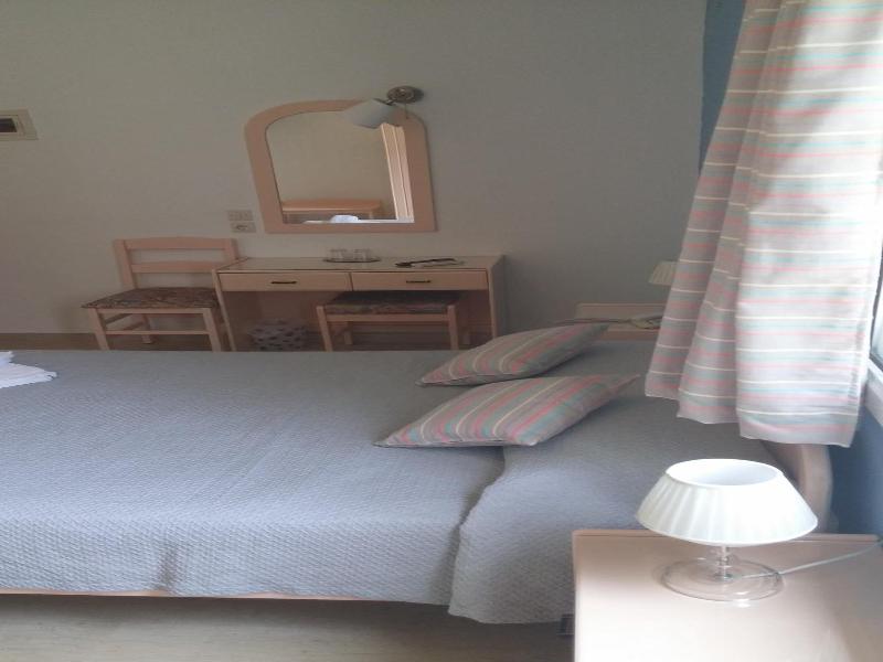 Ifigenia Hotel image