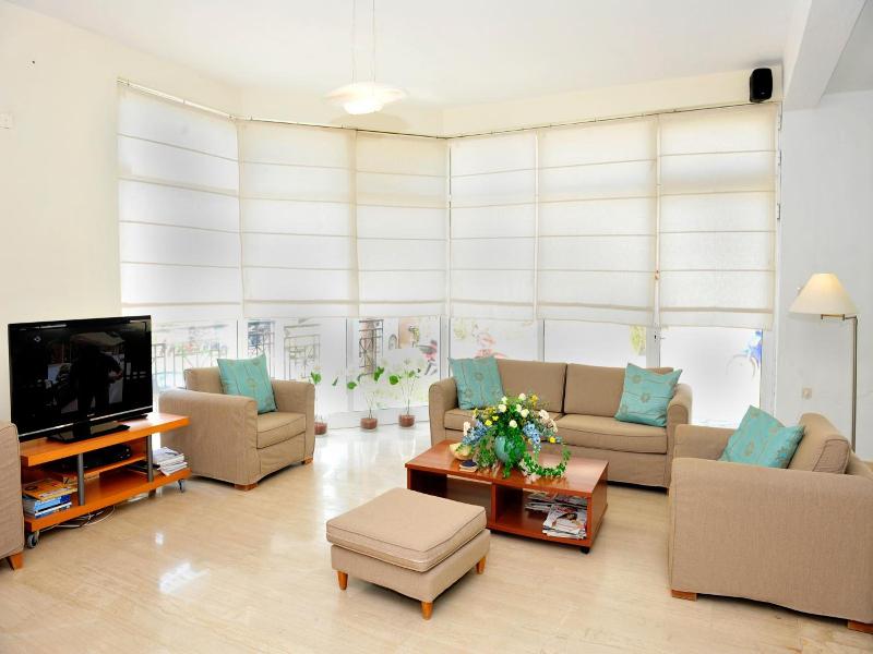 Ifigenia Hotel image