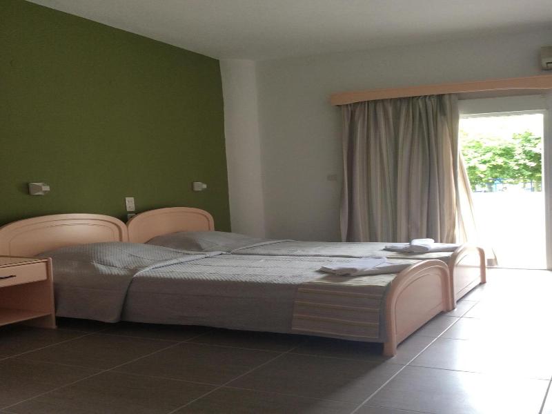 Ifigenia Hotel image