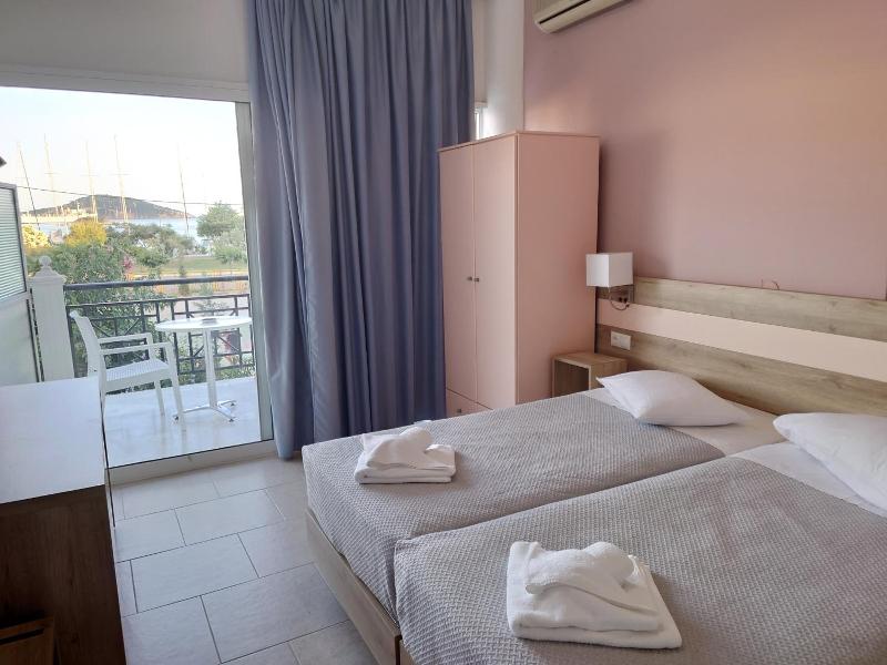 Ifigenia Hotel image