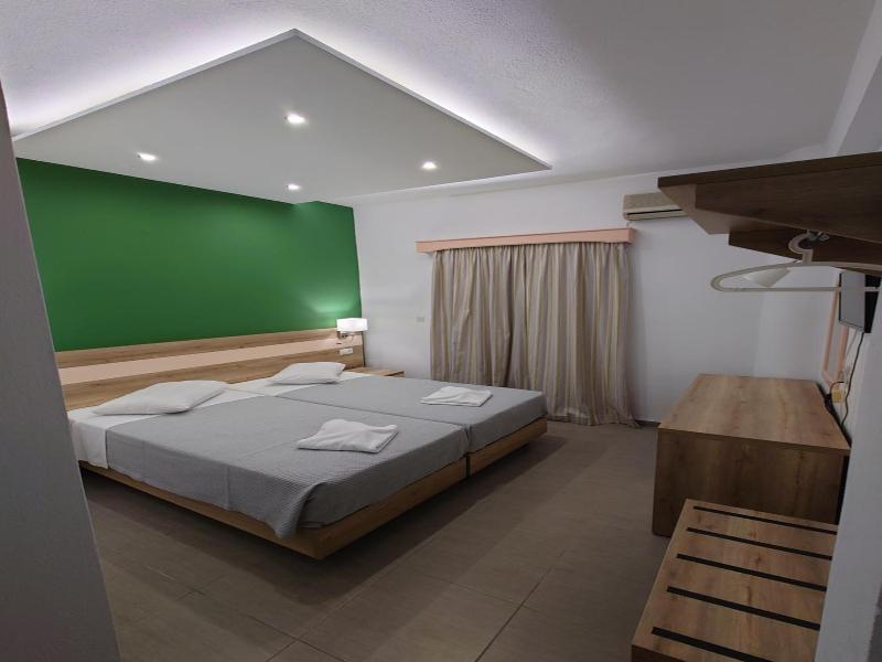 Ifigenia Hotel image