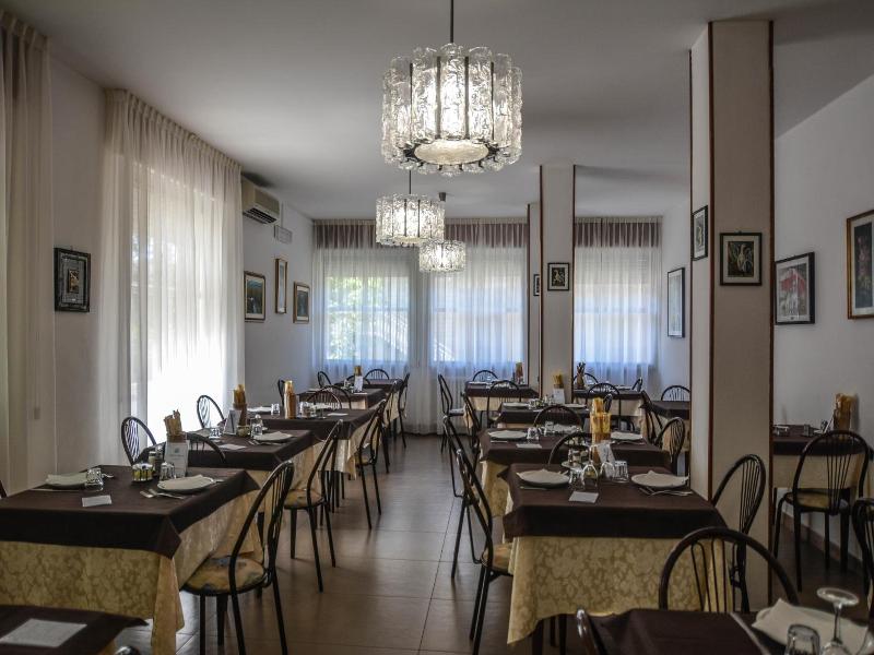 Hotel Zani image