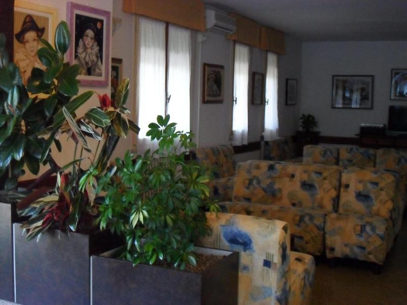 Hotel Zani image