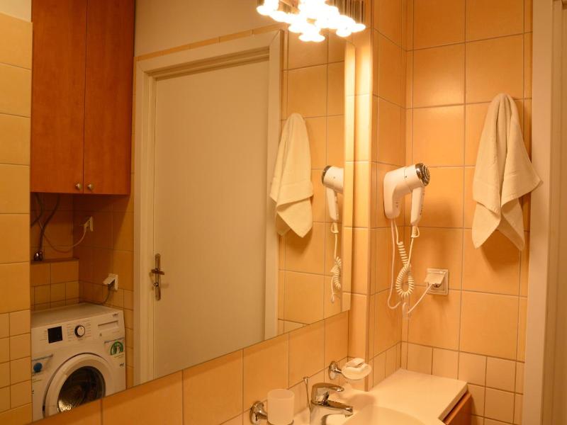 Warsaw Apartments Magnolie image