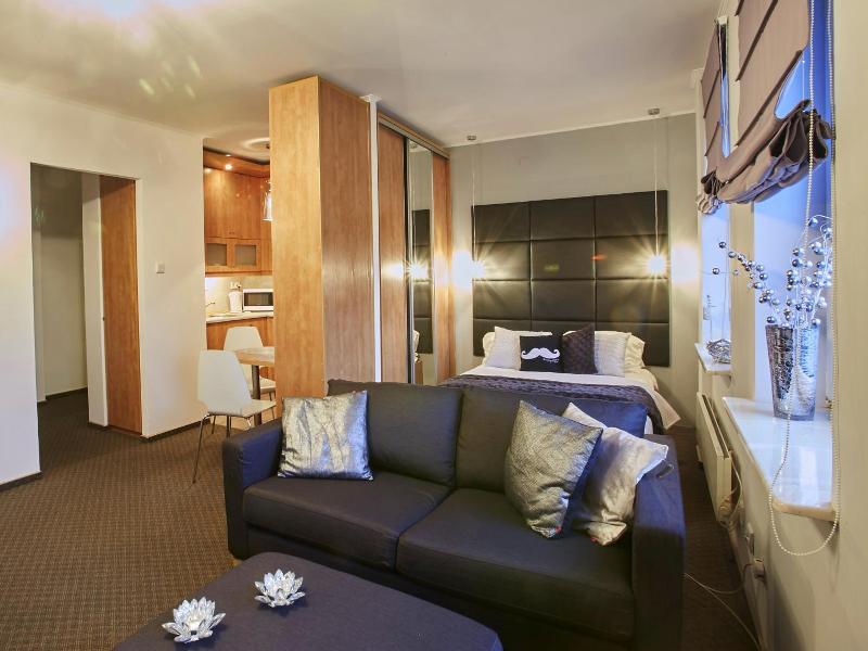 Warsaw Apartments Magnolie image