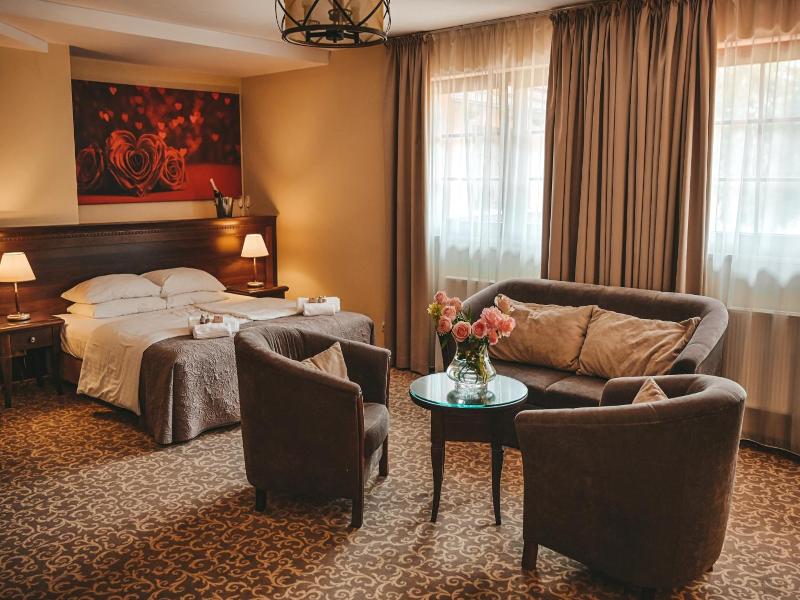 Forrest Hotel & Restaurant