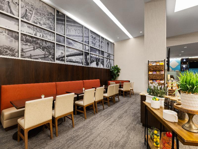 Hilton Garden Inn NY West 35 Street image