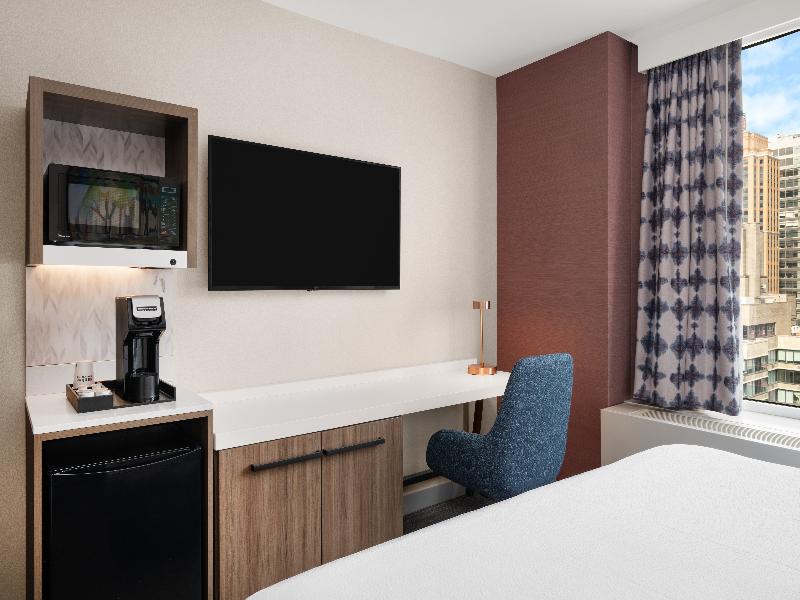 Hilton Garden Inn NY West 35 Street image