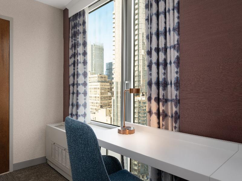 Hilton Garden Inn NY West 35 Street image