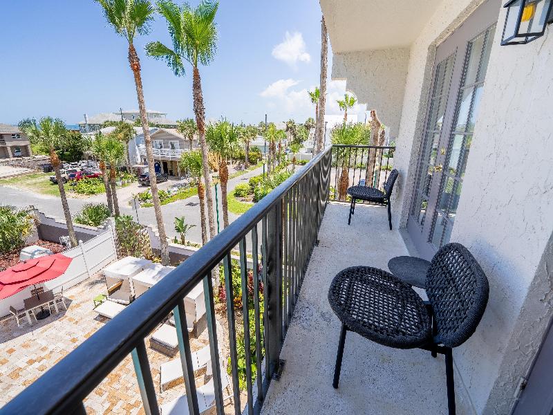 Castillo Real St. Augustine Beach Resort Tapestry image