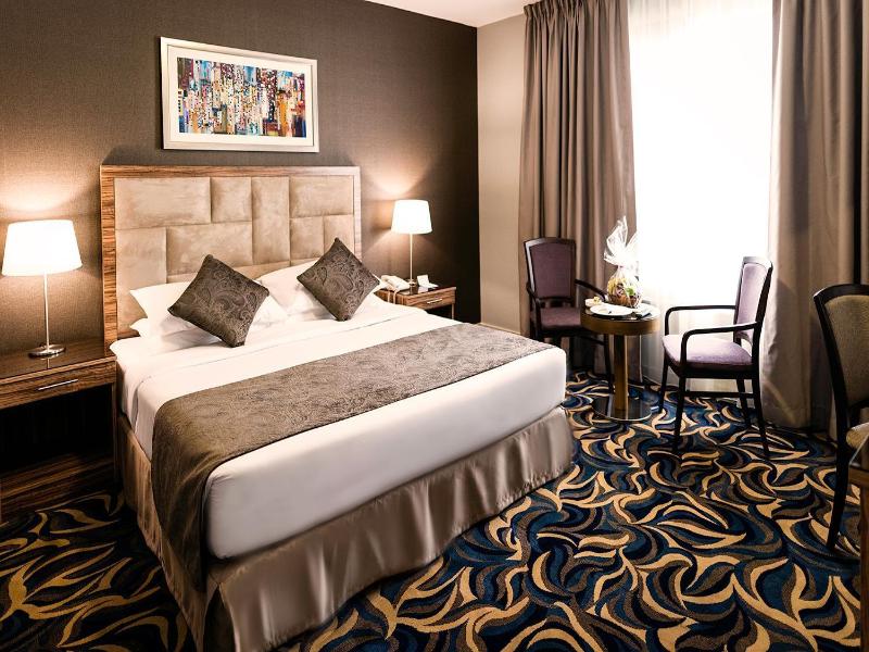 Emirates Plaza Hotel image