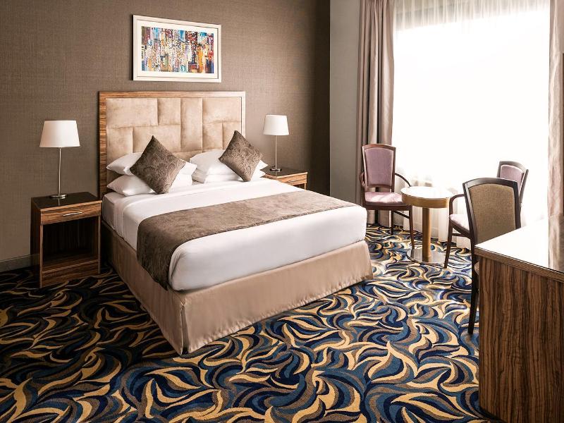 Emirates Plaza Hotel image