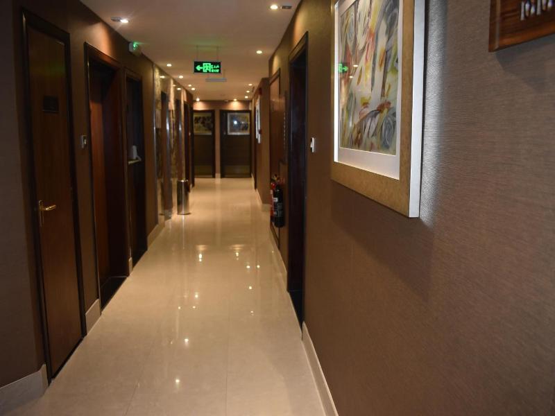 Emirates Plaza Hotel image
