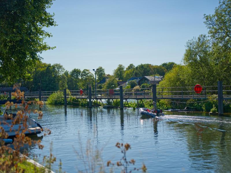 The Weir Hotel image