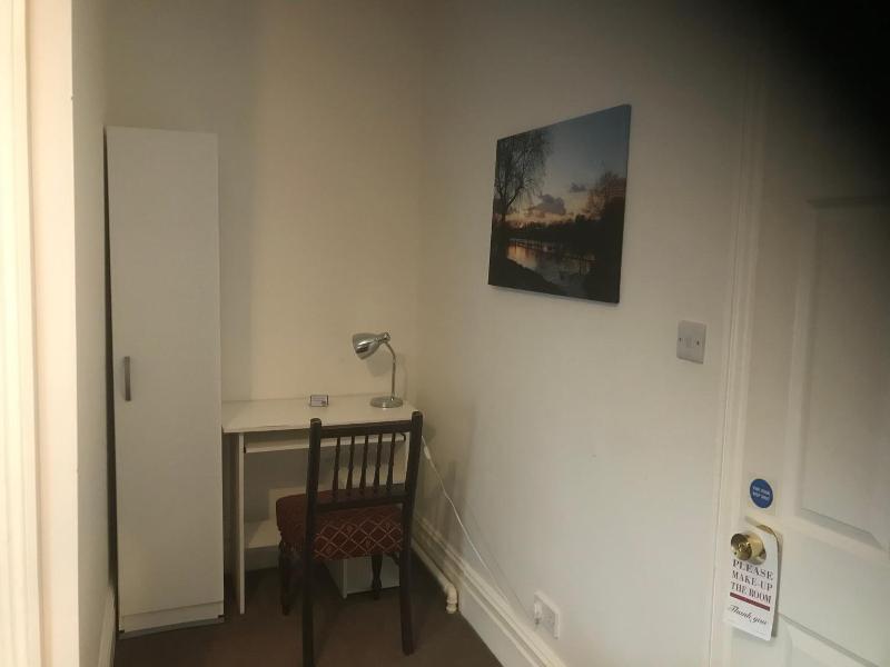 The Weir Hotel image