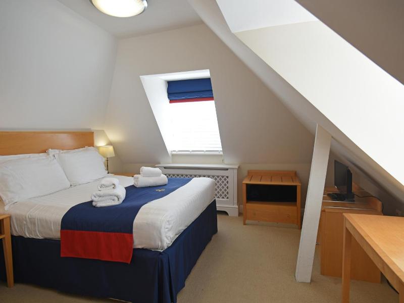 Royal Southern Yacht Club image