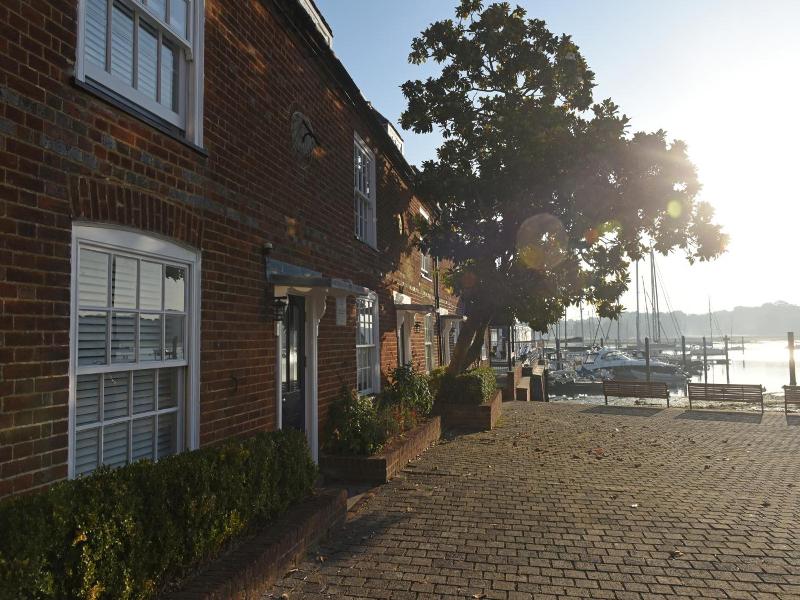 Royal Southern Yacht Club image