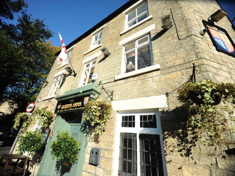 Queens Arms Country Inn image