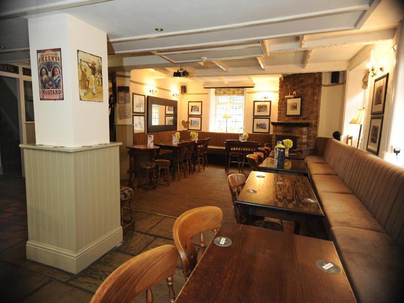 Queens Arms Country Inn image