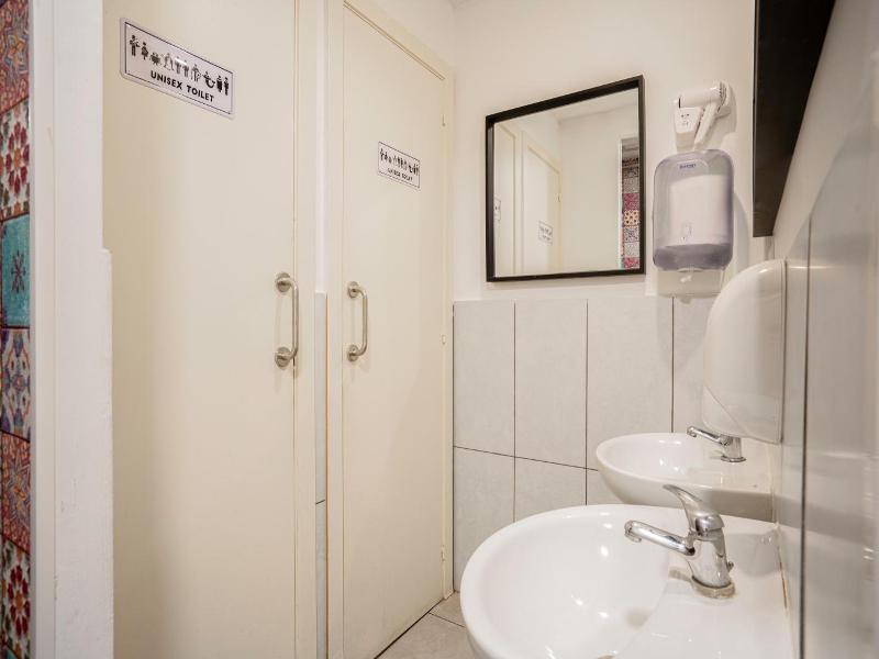 Casa Barcelo Camp Nou Barcelona image