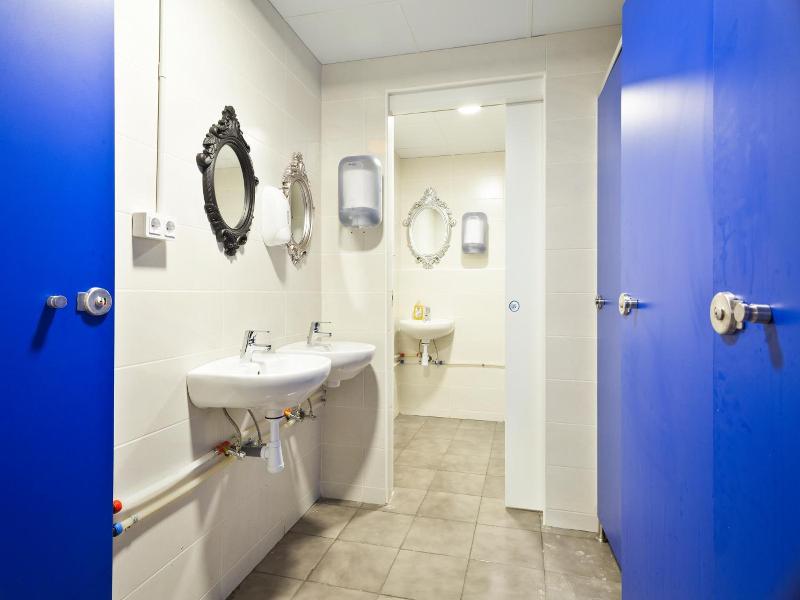 Casa Barcelo Camp Nou Barcelona image