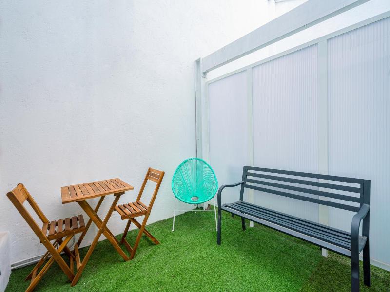 Casa Barcelo Camp Nou Barcelona image