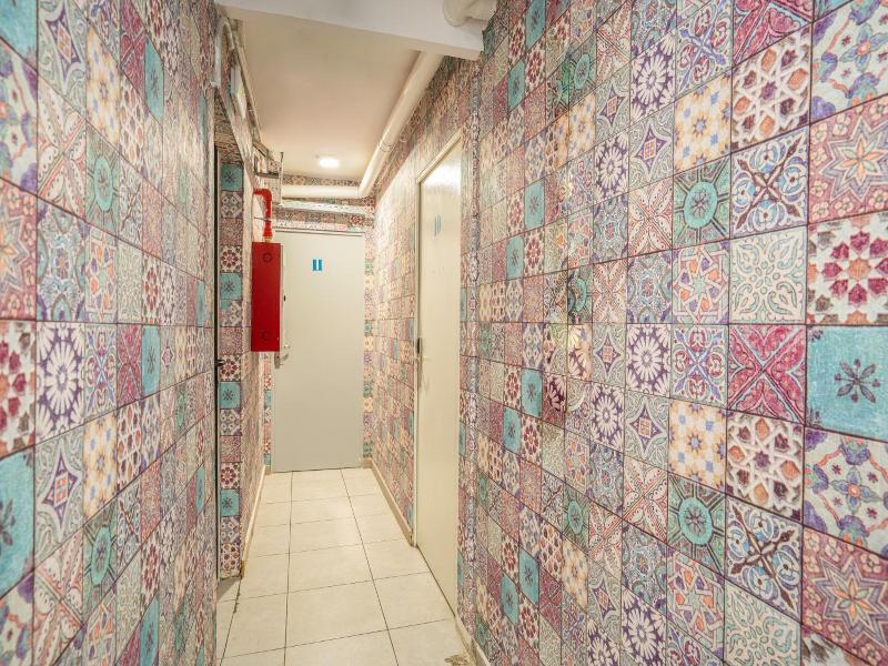Casa Barcelo Camp Nou Barcelona image