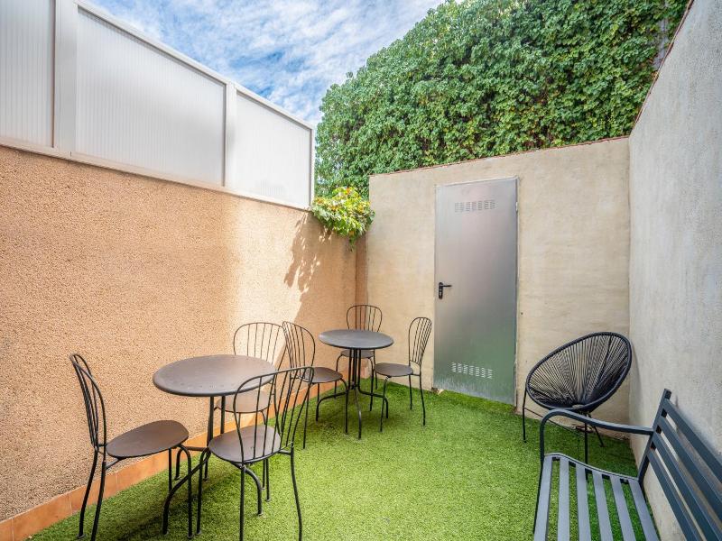 Casa Barcelo Camp Nou Barcelona image