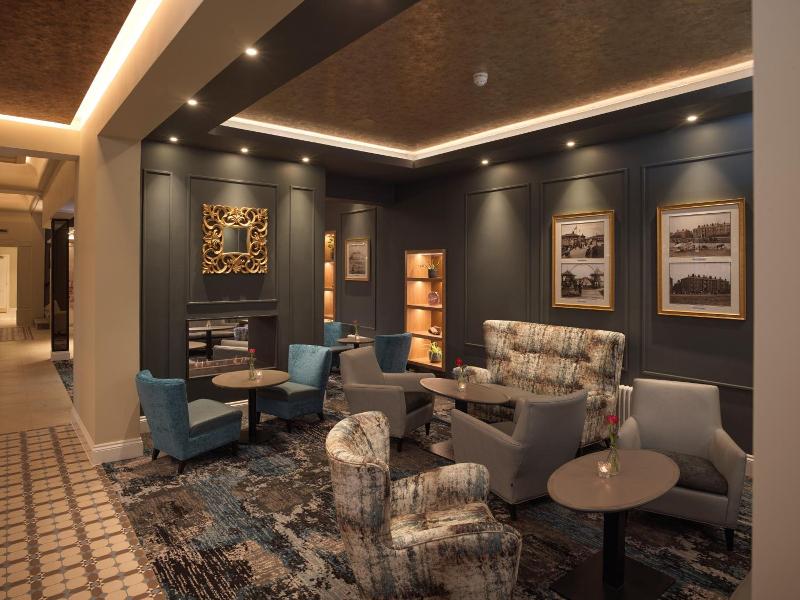 Clifton Arms Hotel image