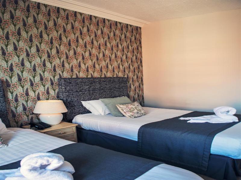 Clifton Arms Hotel image