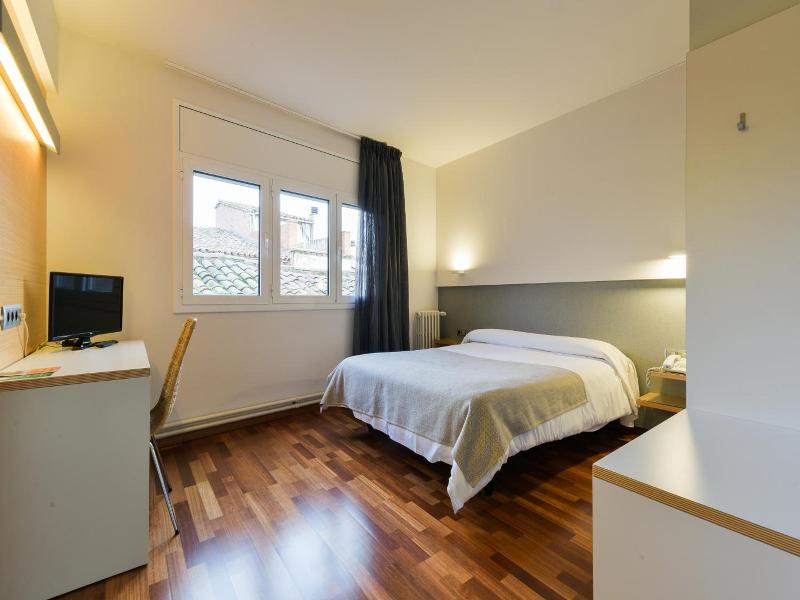 Hotel Robert image